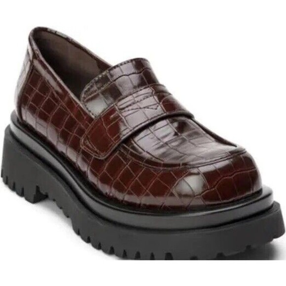 Matisse Brown Croc-Embossed Loafers - Picture 2 of 12